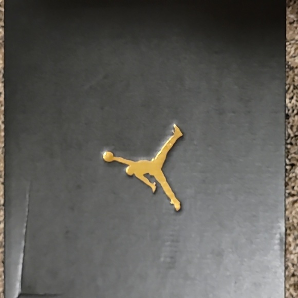 JORDAN MAX AURA 3 (TD) - Picture 3 of 4